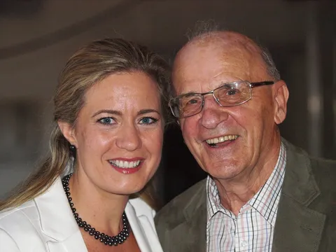 Zwei Personen beim Chorwettbewerb 2013